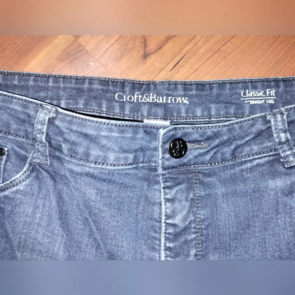 Croft and Barrow classic fit sz 16 short EUC - Picture 4 of 10